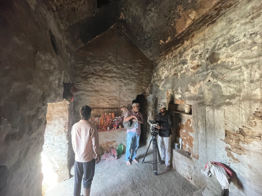 Working still 2
