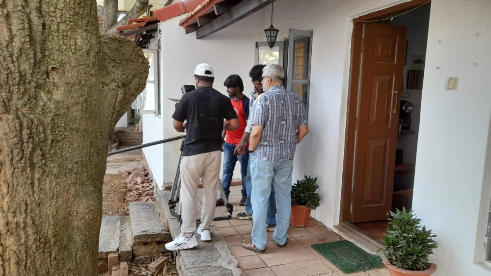 Working still 8